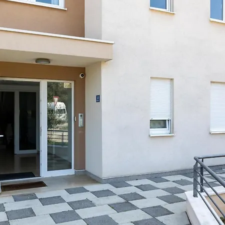 Appartement Flora Luxury